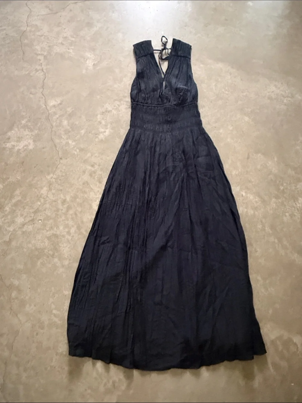 Abercrombie Women's Black Halter Maxi Dress - Elegant Summer Style - Picture 1 of 4